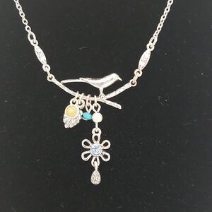 Avon Dewey Dazzle Bird Twig Flowers Pendant Necklace Cottage Core Statement